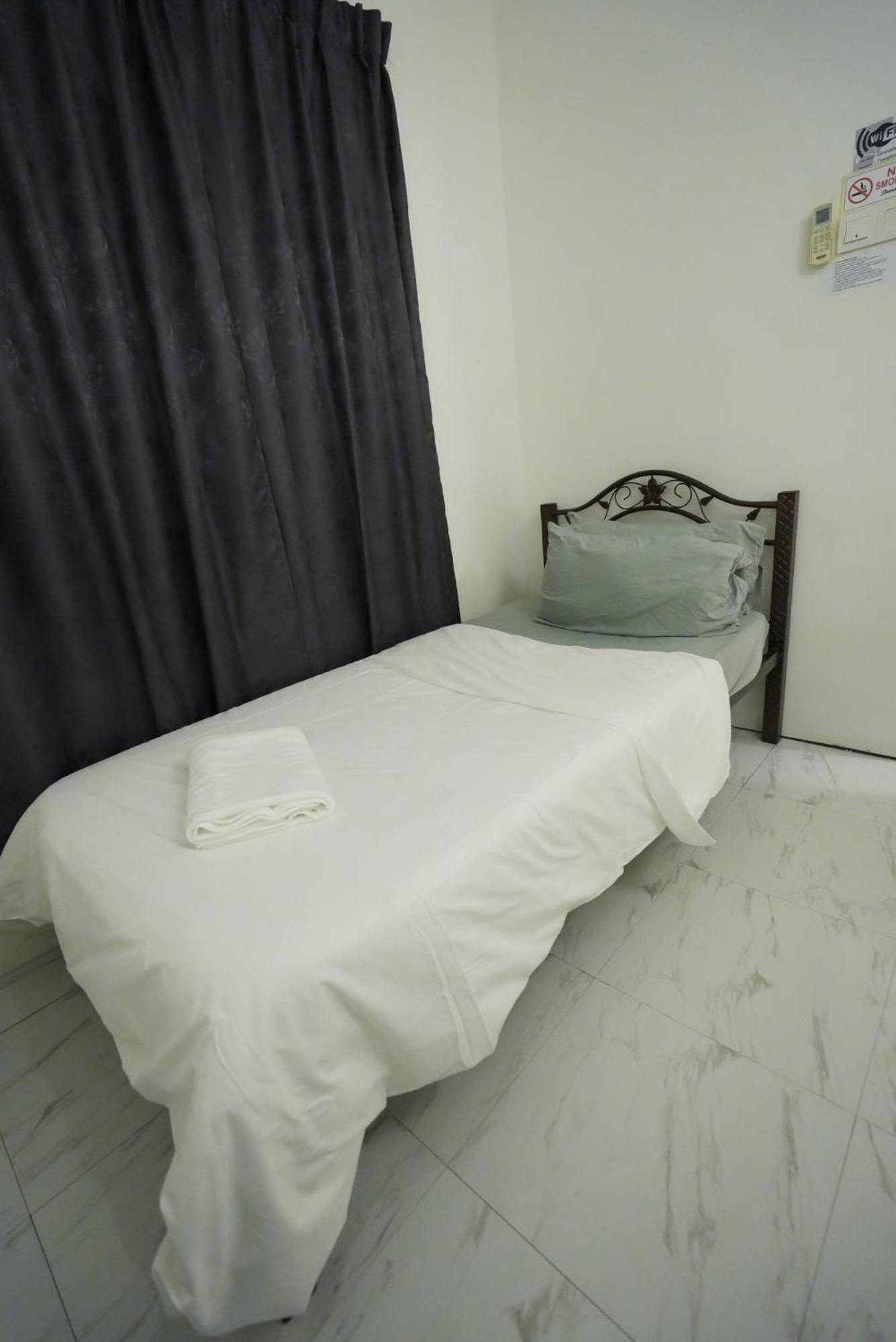 G Traveler Accommodation Homes 居旅舍 Кота Дамансара Екстериор снимка