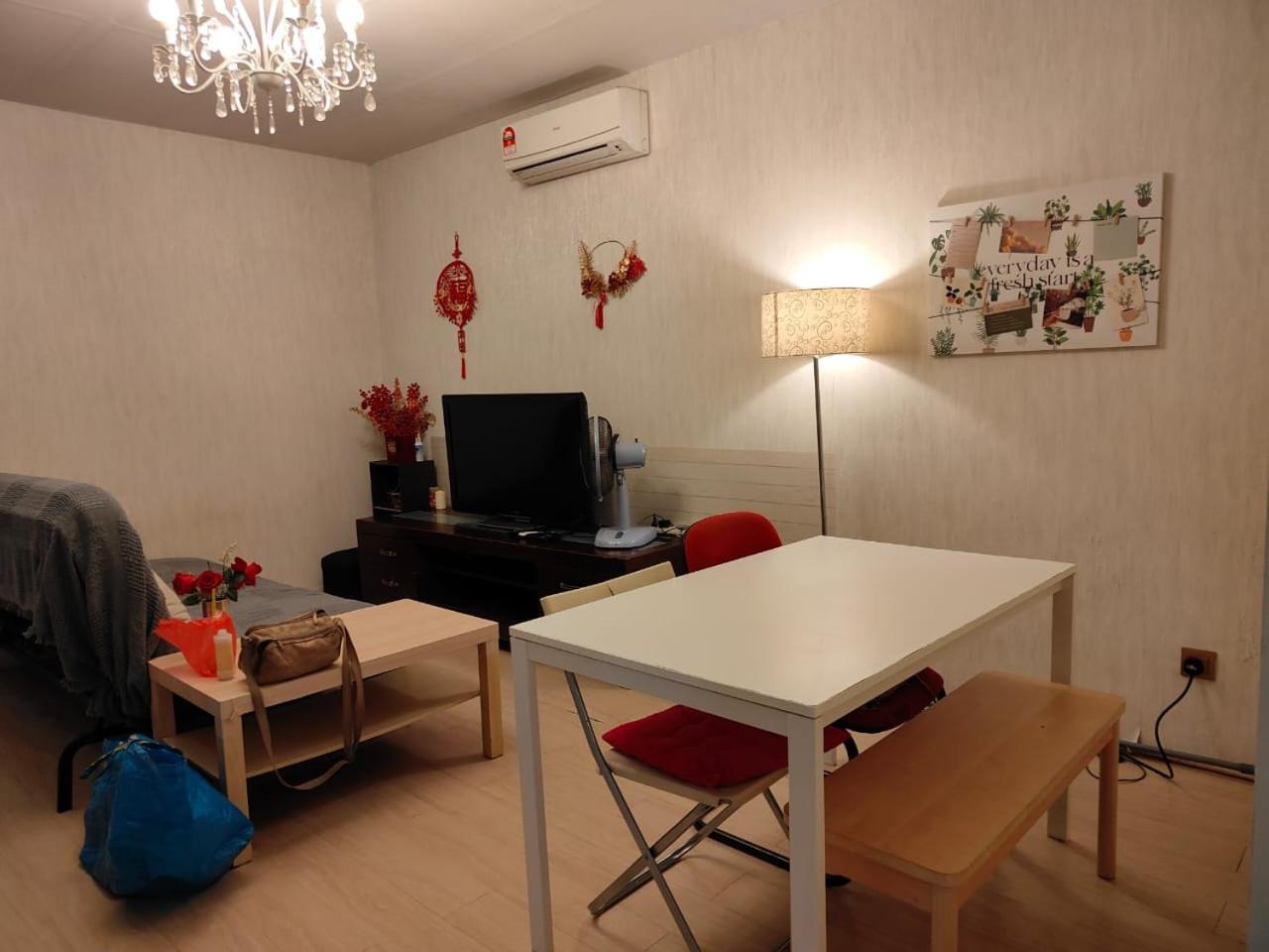 G Traveler Accommodation Homes 居旅舍 Кота Дамансара Екстериор снимка